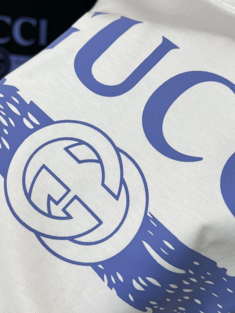 Functional Gucci T-Shirts 126964