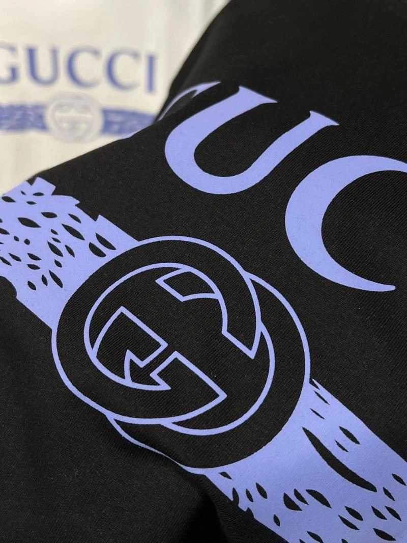 WeatherProof Gucci T-Shirts 126961