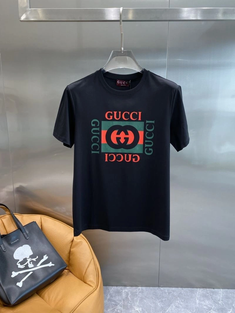 Lightweight Gucci T-Shirts 126952
