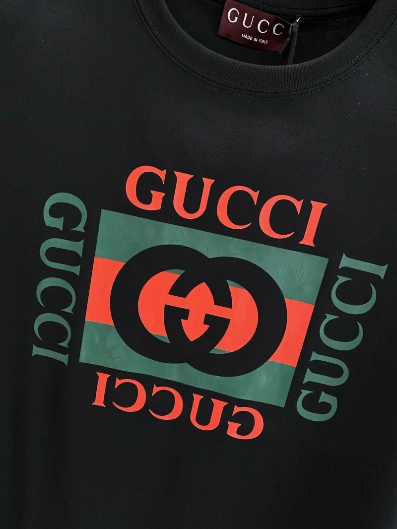 Lightweight Gucci T-Shirts 126952