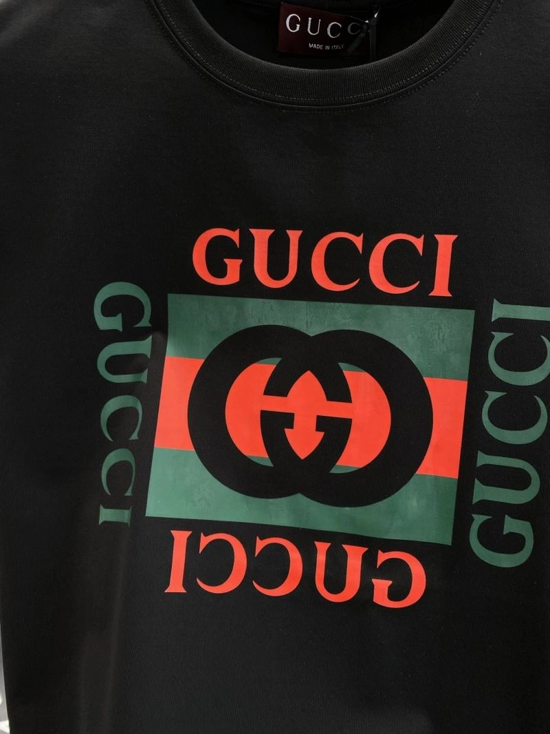 Lightweight Gucci T-Shirts 126952