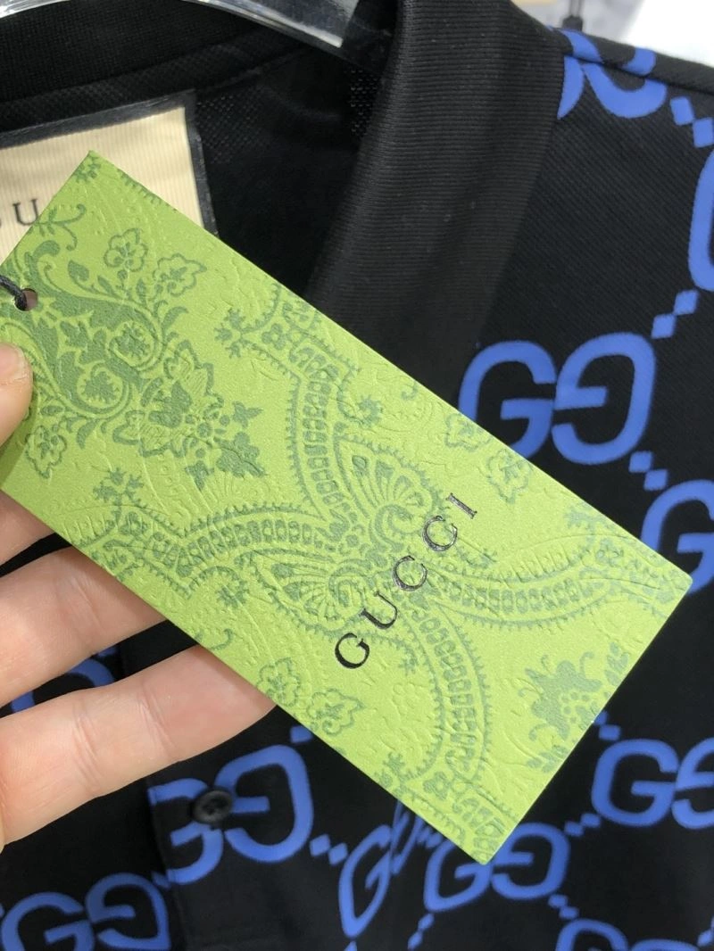 Sleek Gucci T-Shirts 126949