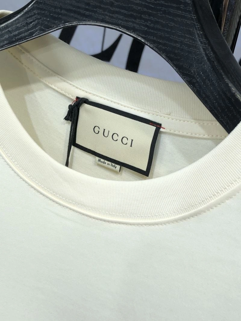 Gucci T-Shirts Durable 126945