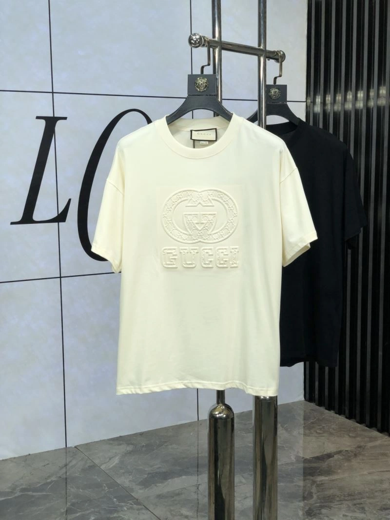 Gucci T-Shirts Sustainable 126942