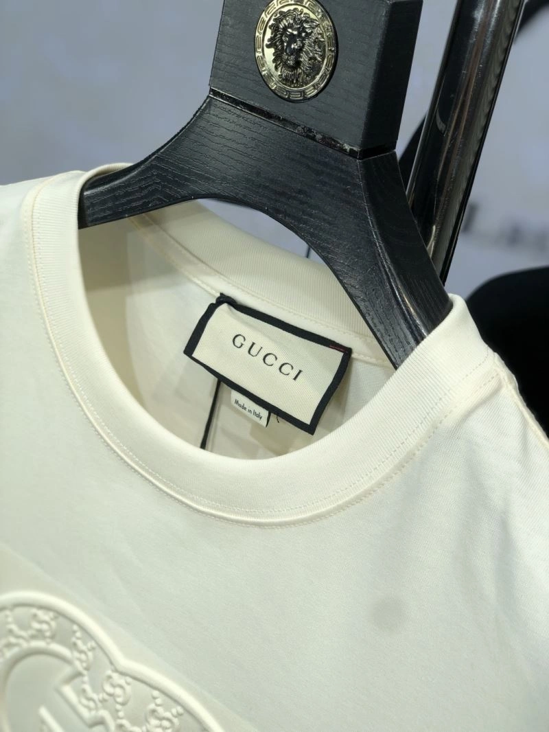 Gucci T-Shirts Sustainable 126942