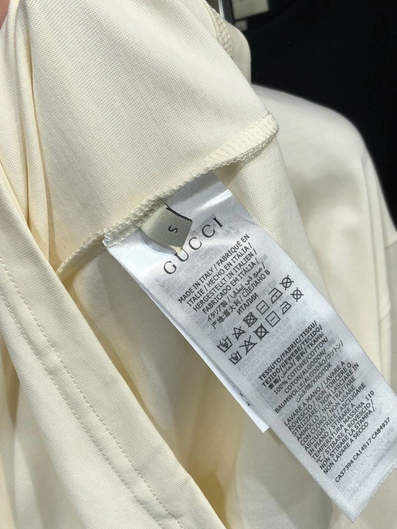 Gucci T-Shirts Sustainable 126942