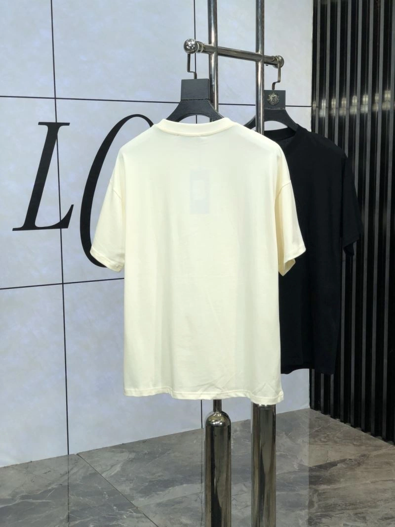 Gucci T-Shirts Sustainable 126942