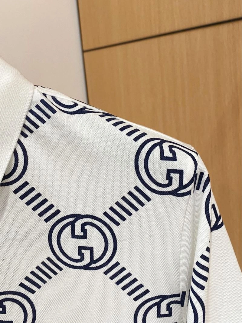Timeless Gucci T-Shirts 126925