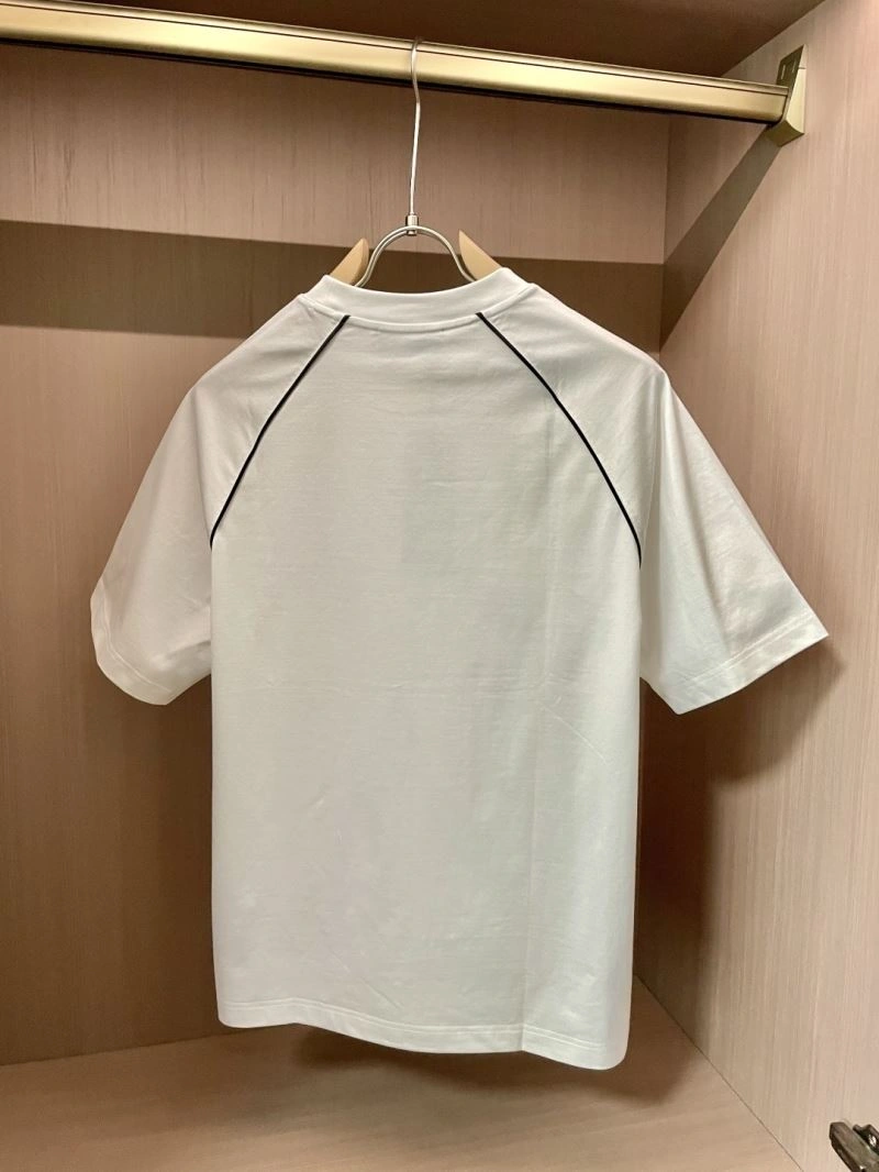 Gucci T-Shirts Trendsetting 126936