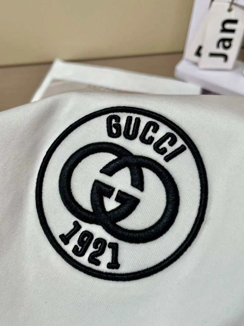 Gucci T-Shirts Trendsetting 126936
