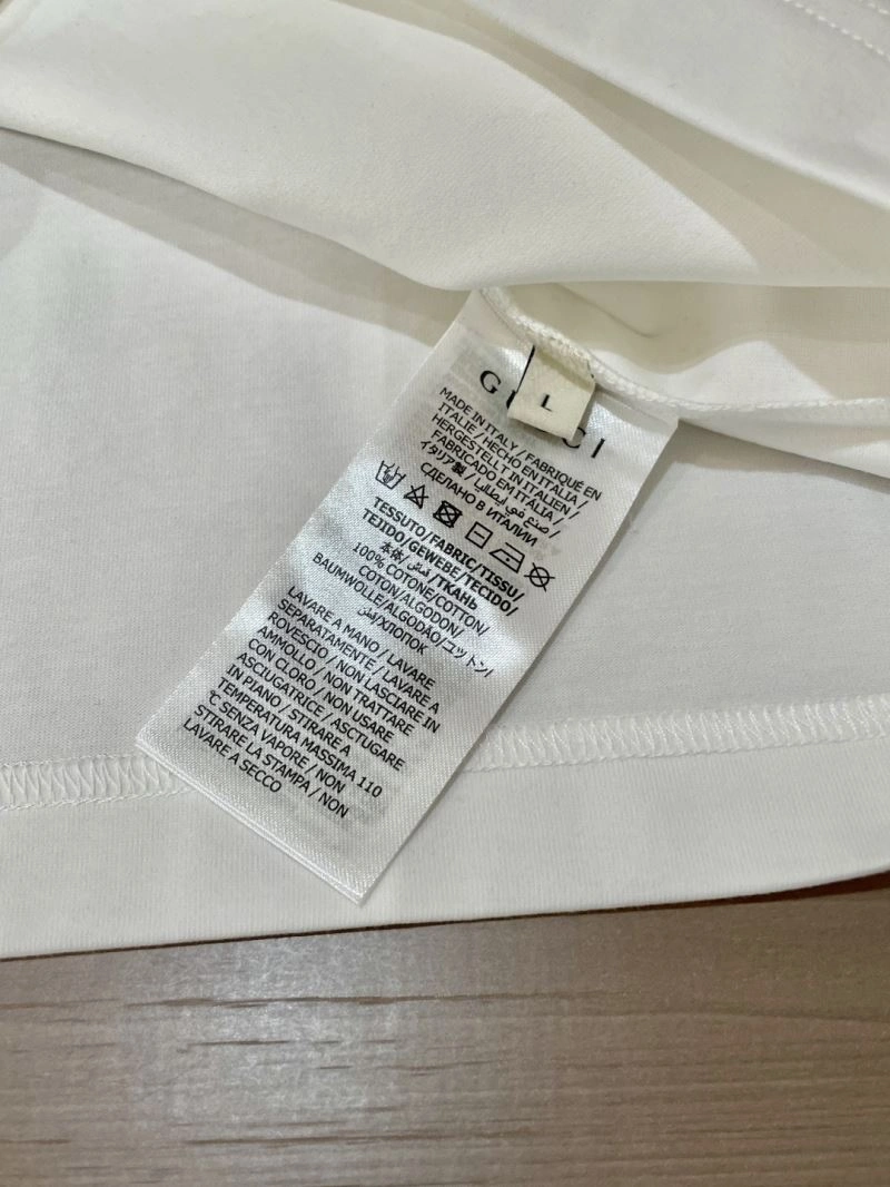 Gucci T-Shirts Trendsetting 126936