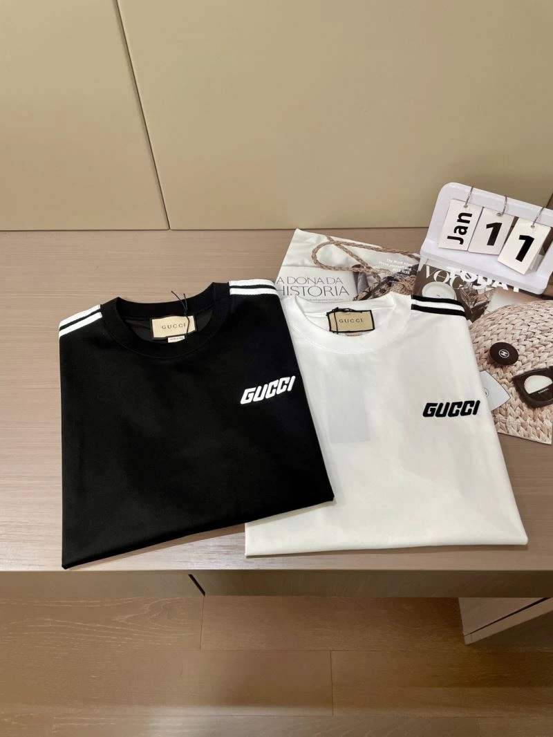Premium Gucci T-Shirts 126939