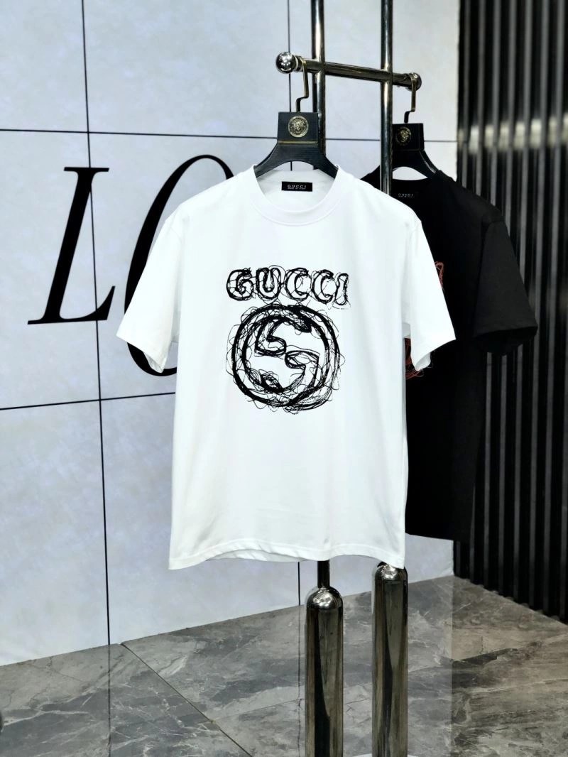 Gucci T-Shirts WrinkleFree 126906