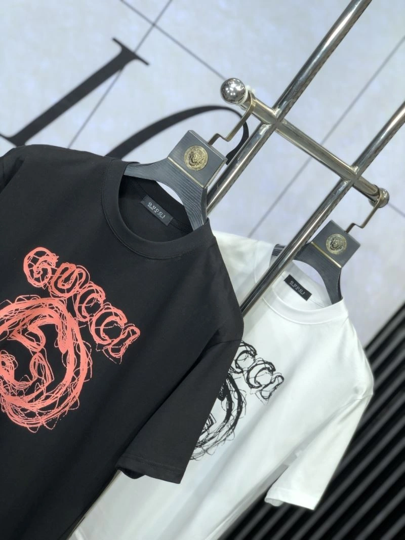 Gucci T-Shirts WrinkleFree 126906