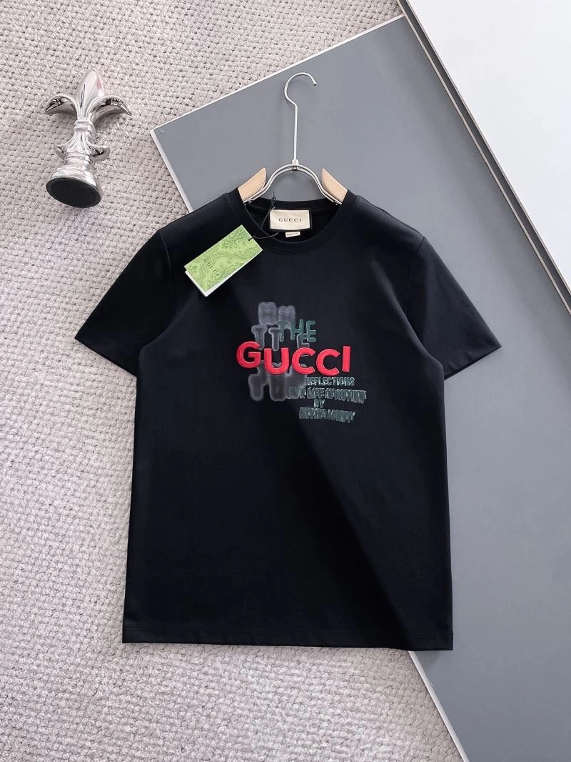 Timeless Gucci T-Shirts 126903