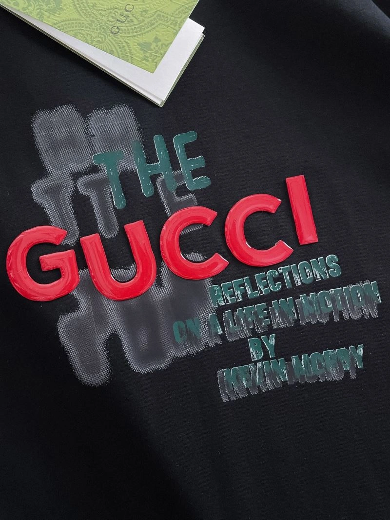 Timeless Gucci T-Shirts 126903