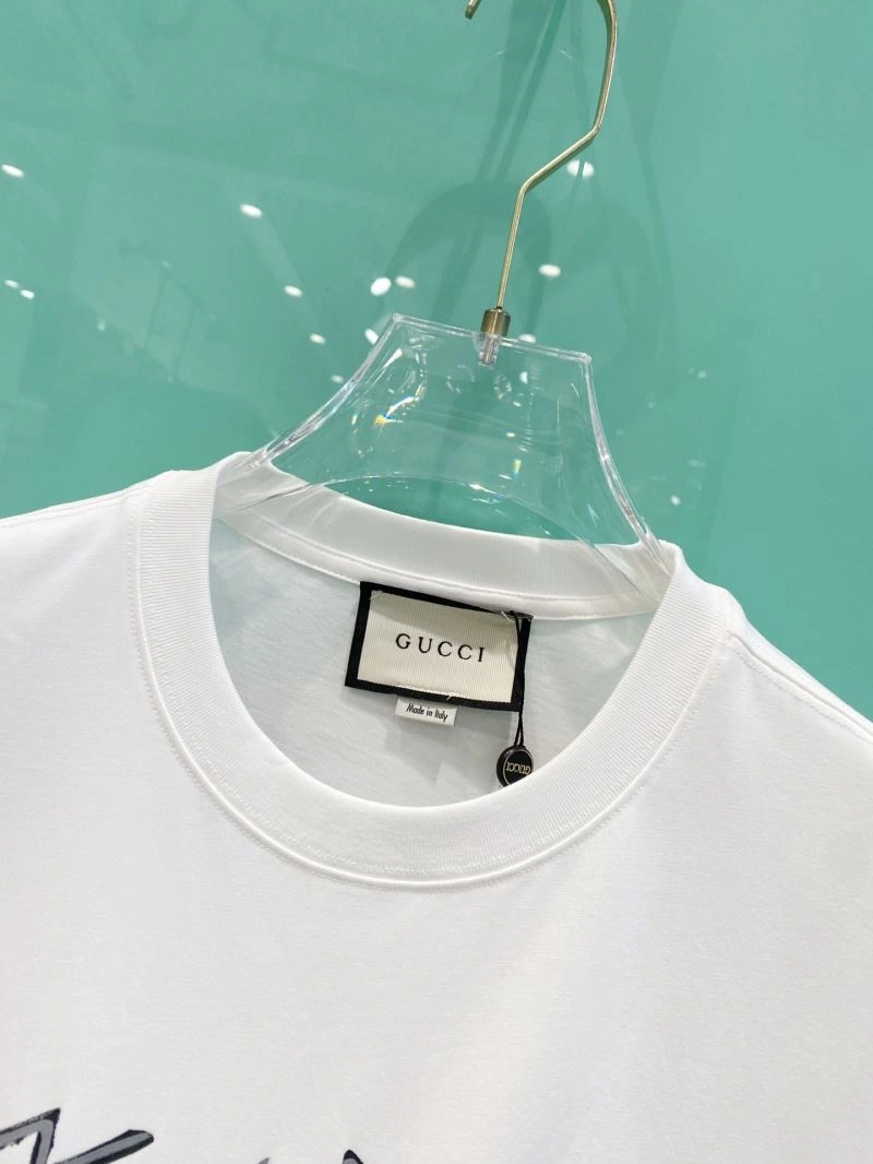 Gucci T-Shirts Vibrant 126878