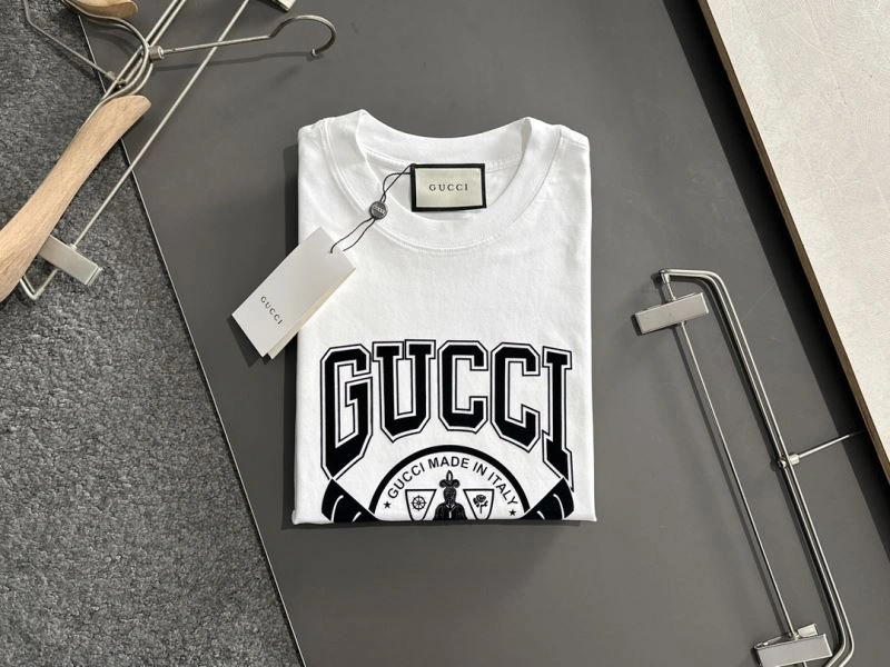 Durable Gucci T-Shirts 126885