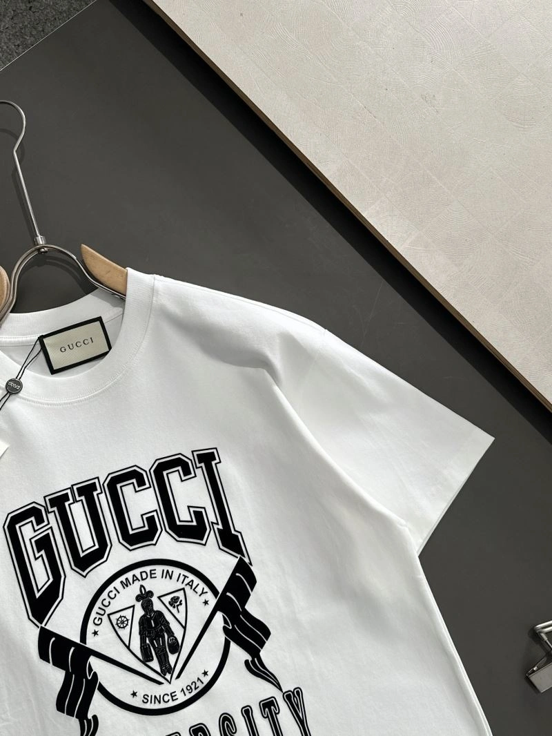 Durable Gucci T-Shirts 126885