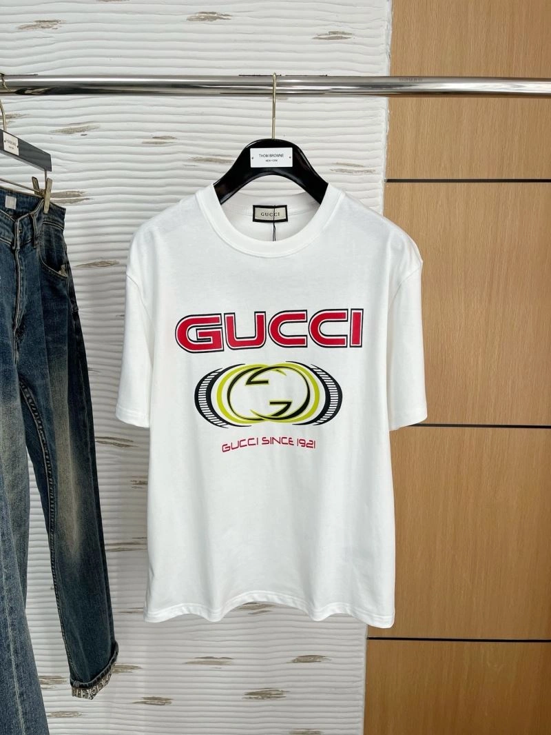 Gucci T-Shirts Versatile 126874
