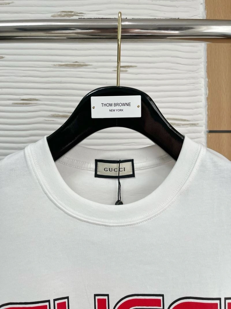 Gucci T-Shirts Versatile 126874