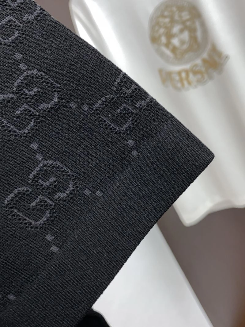 Trendy Gucci T-Shirts 126894