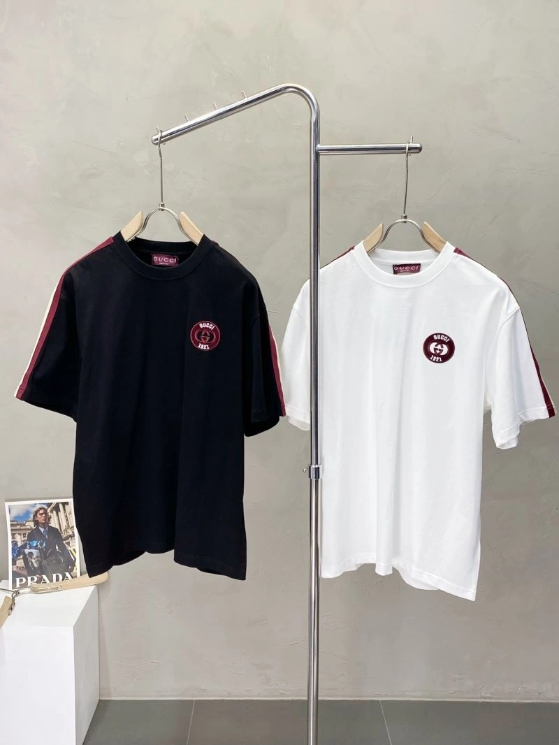 Gucci T-Shirts FashionForward 126877