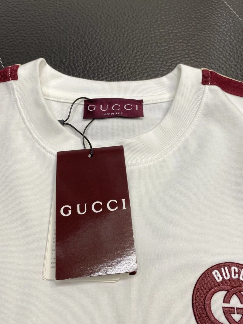 Gucci T-Shirts FashionForward 126877