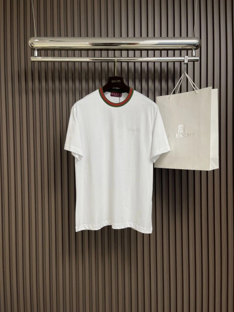 Breathable Gucci T-Shirts 126881