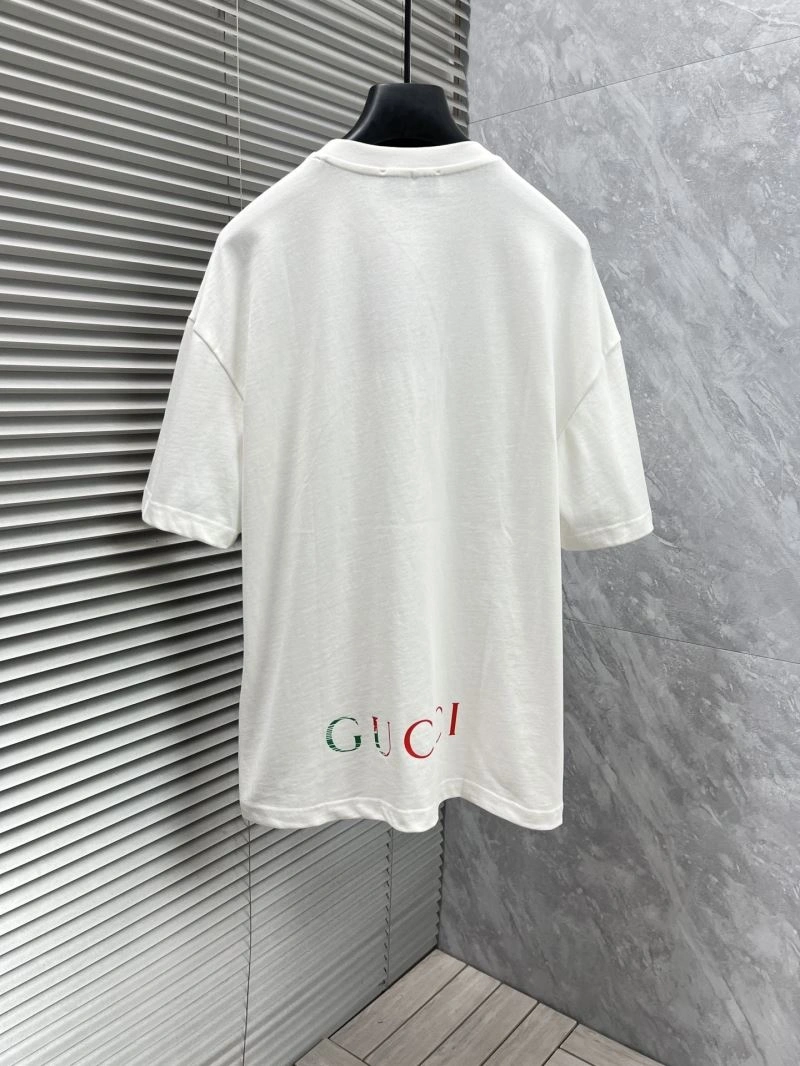 Gucci T-Shirts Sleek 126722