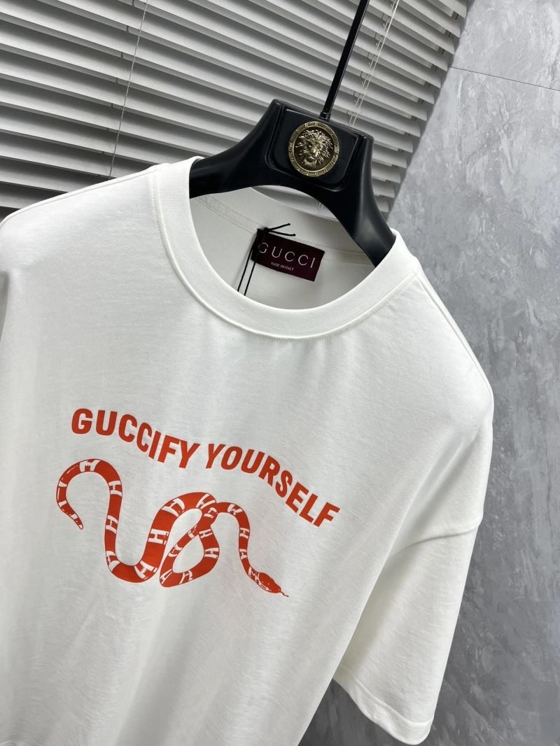 Sustainable Gucci T-Shirts 126730