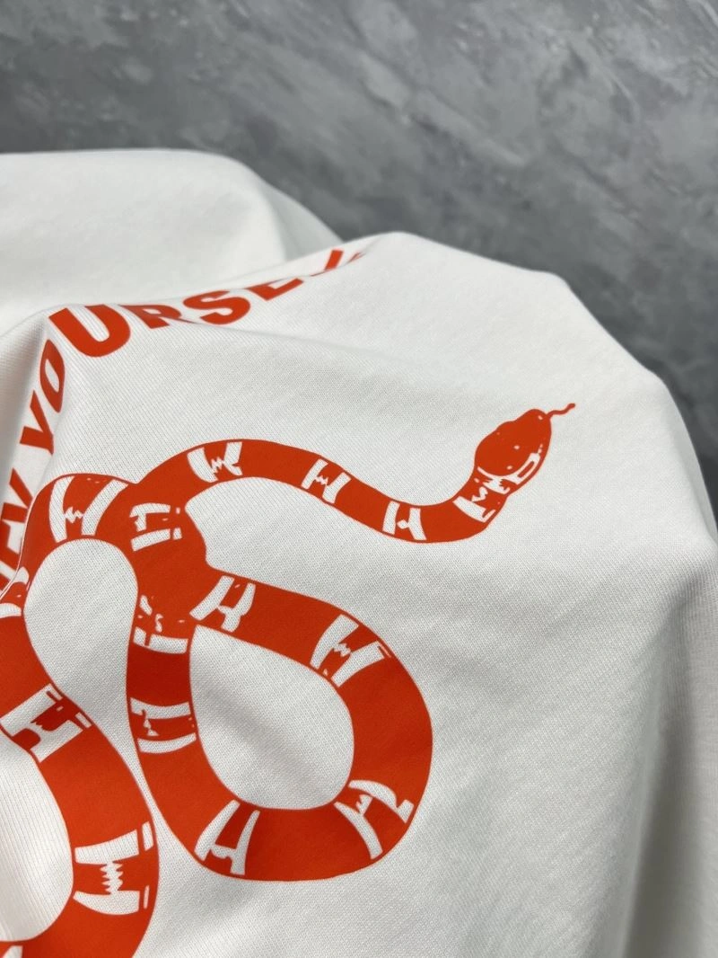 Sustainable Gucci T-Shirts 126730