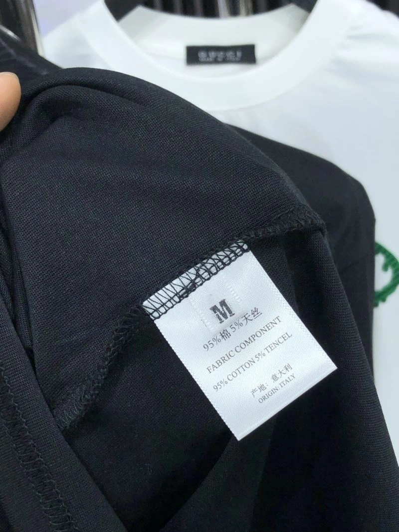 FashionForward Gucci T-Shirts 126707