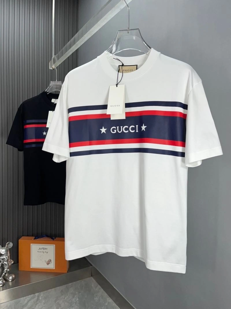 Comfortable Gucci T-Shirts 126704