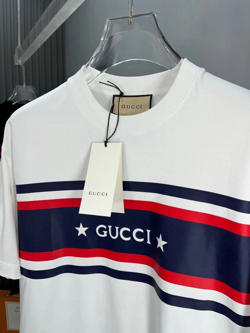 Comfortable Gucci T-Shirts 126704