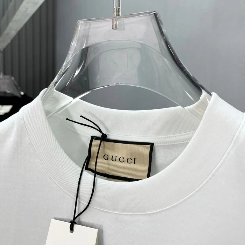 Comfortable Gucci T-Shirts 126704
