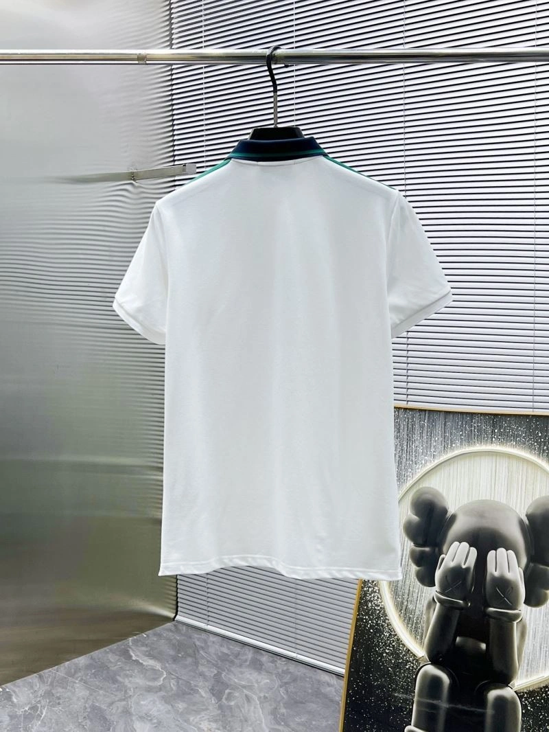 Sporty Gucci T-Shirts 126733