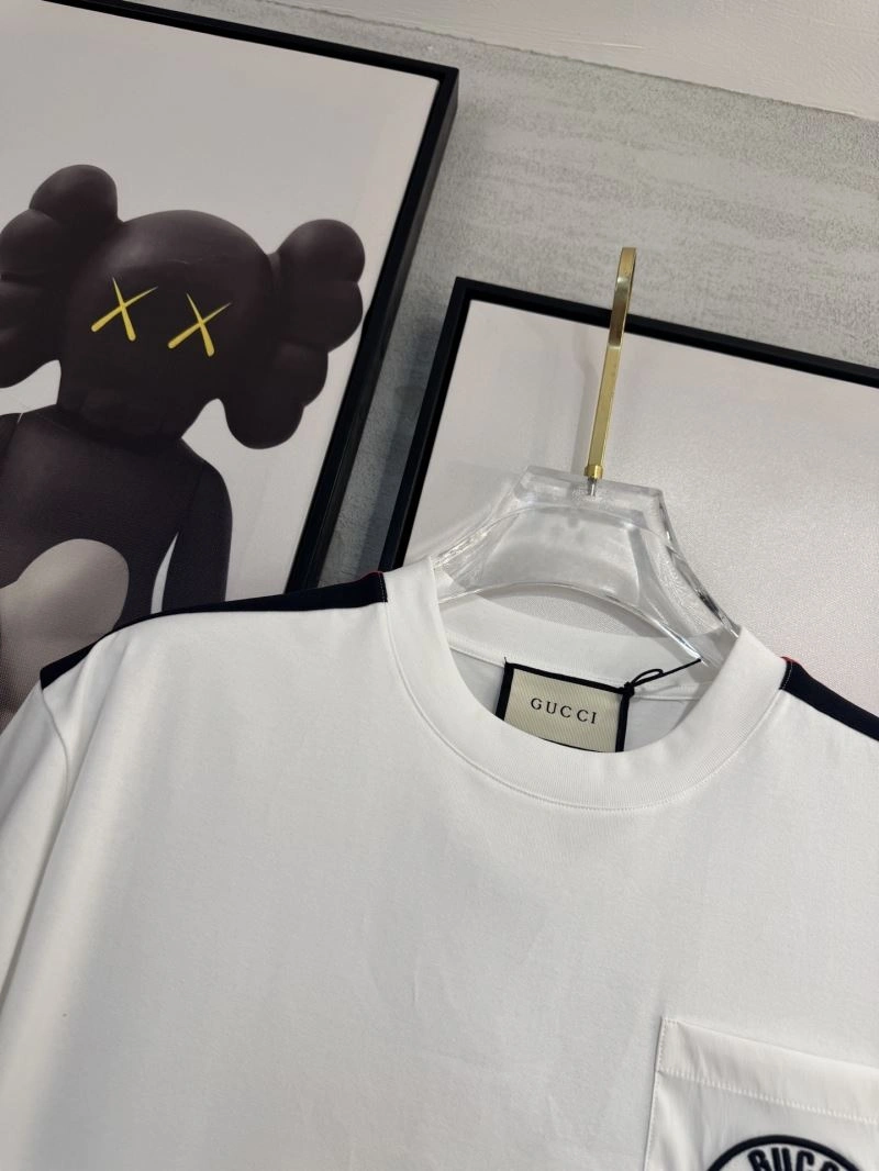 Gucci T-Shirts Supportive 126702