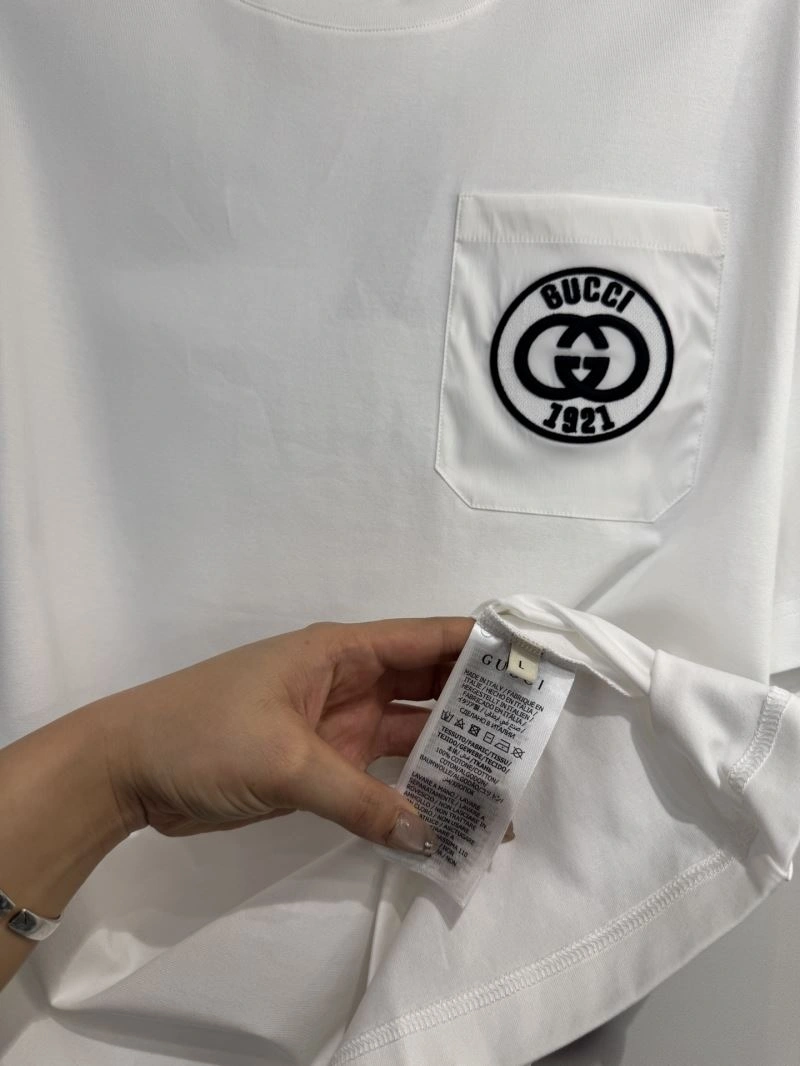 Gucci T-Shirts Supportive 126702