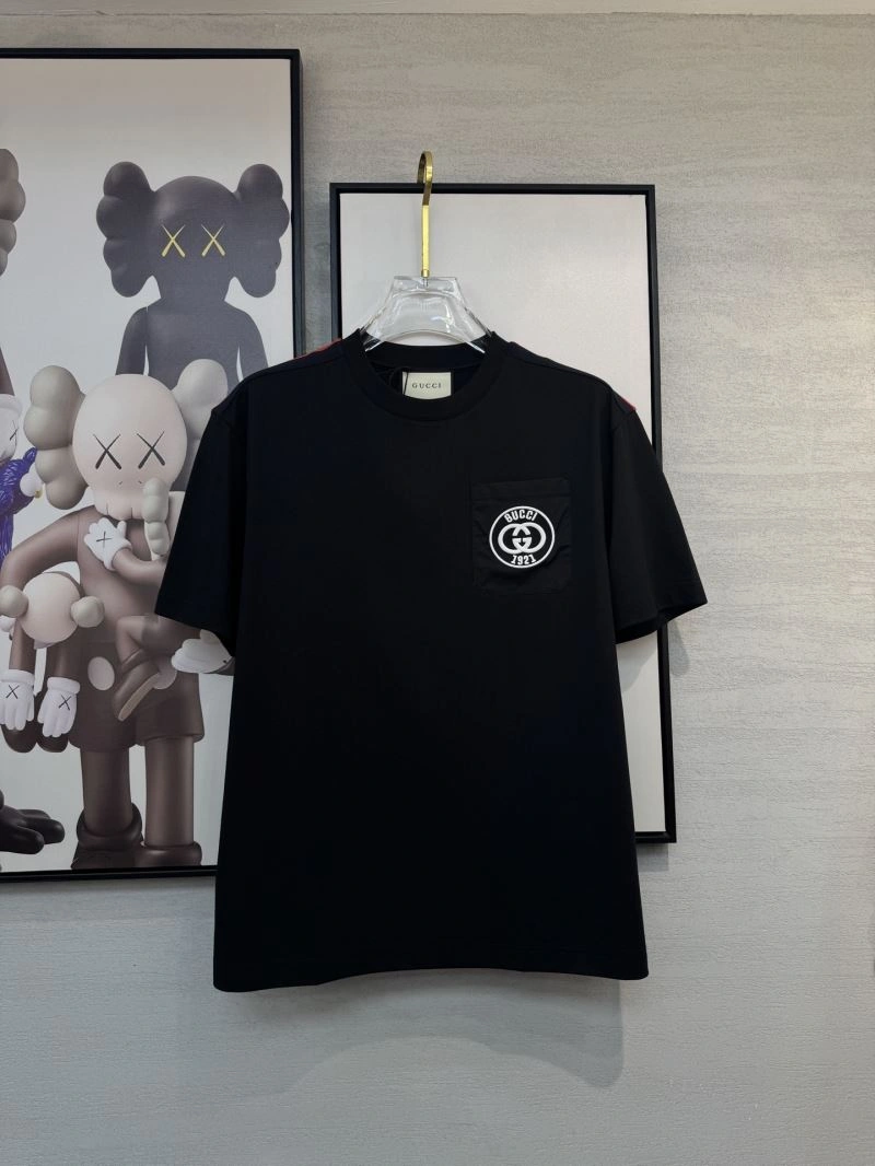 Gucci T-Shirts Soft 126725