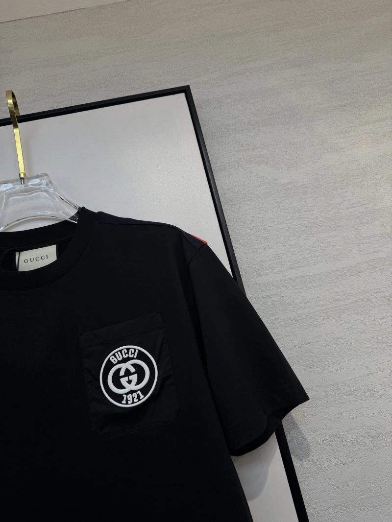 Gucci T-Shirts Soft 126725