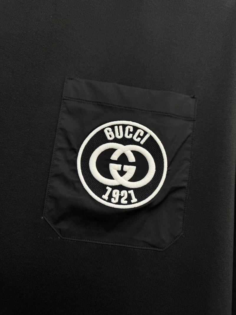 Gucci T-Shirts Soft 126725