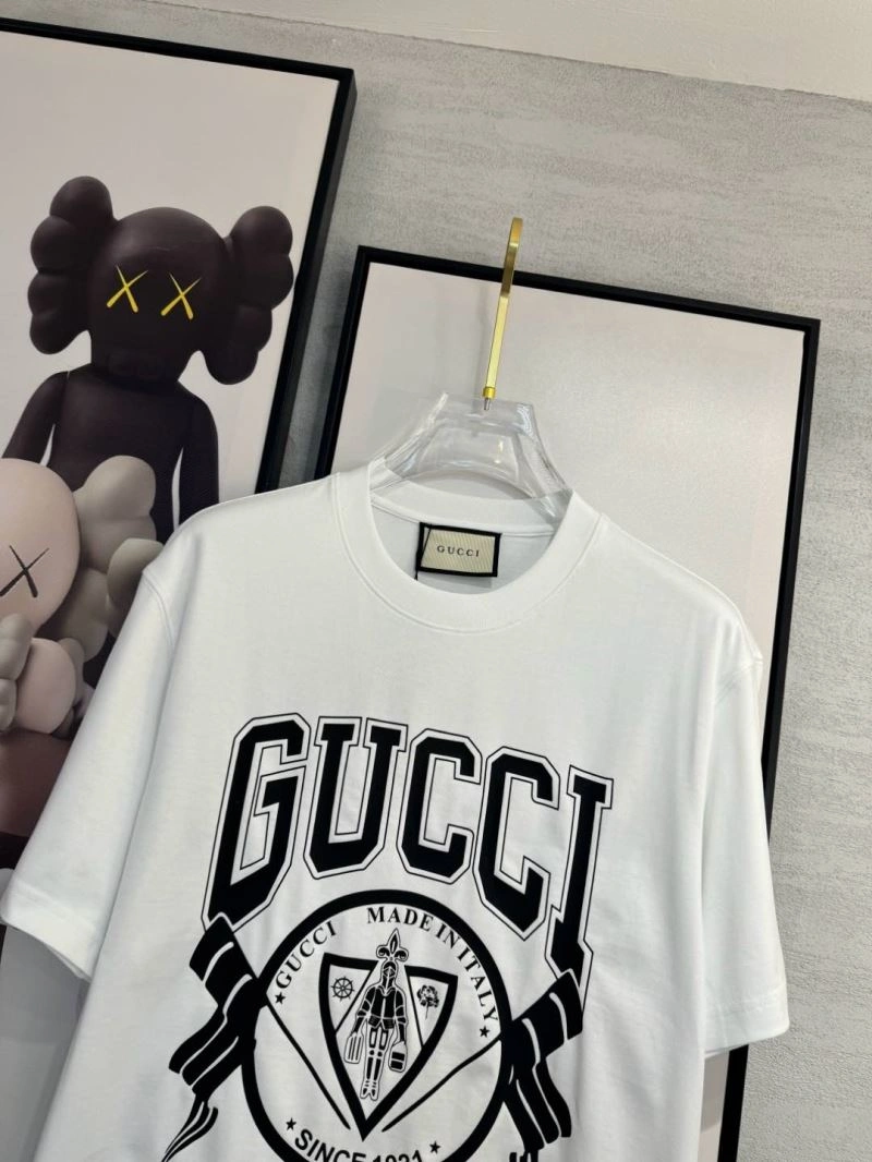 WeatherProof Gucci T-Shirts 126721