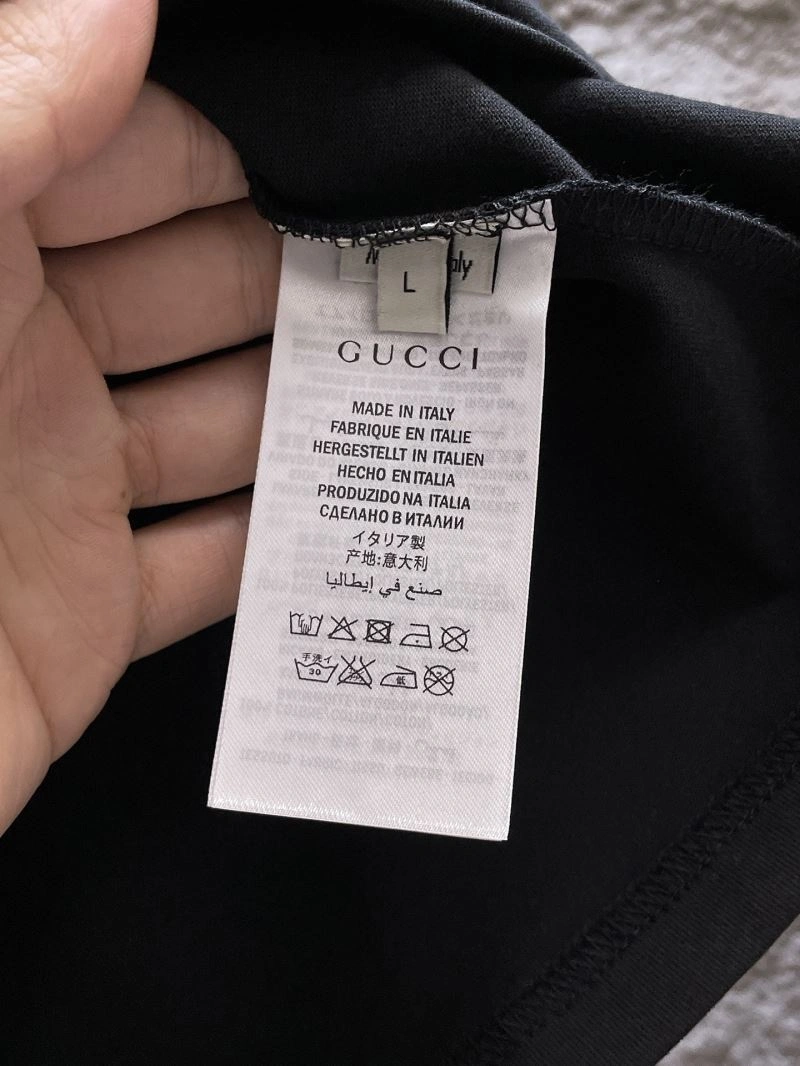 Gucci T-Shirts Breathable 126673
