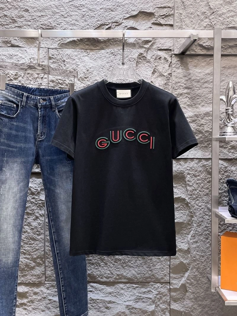 Gucci T-Shirts FashionForward 126668