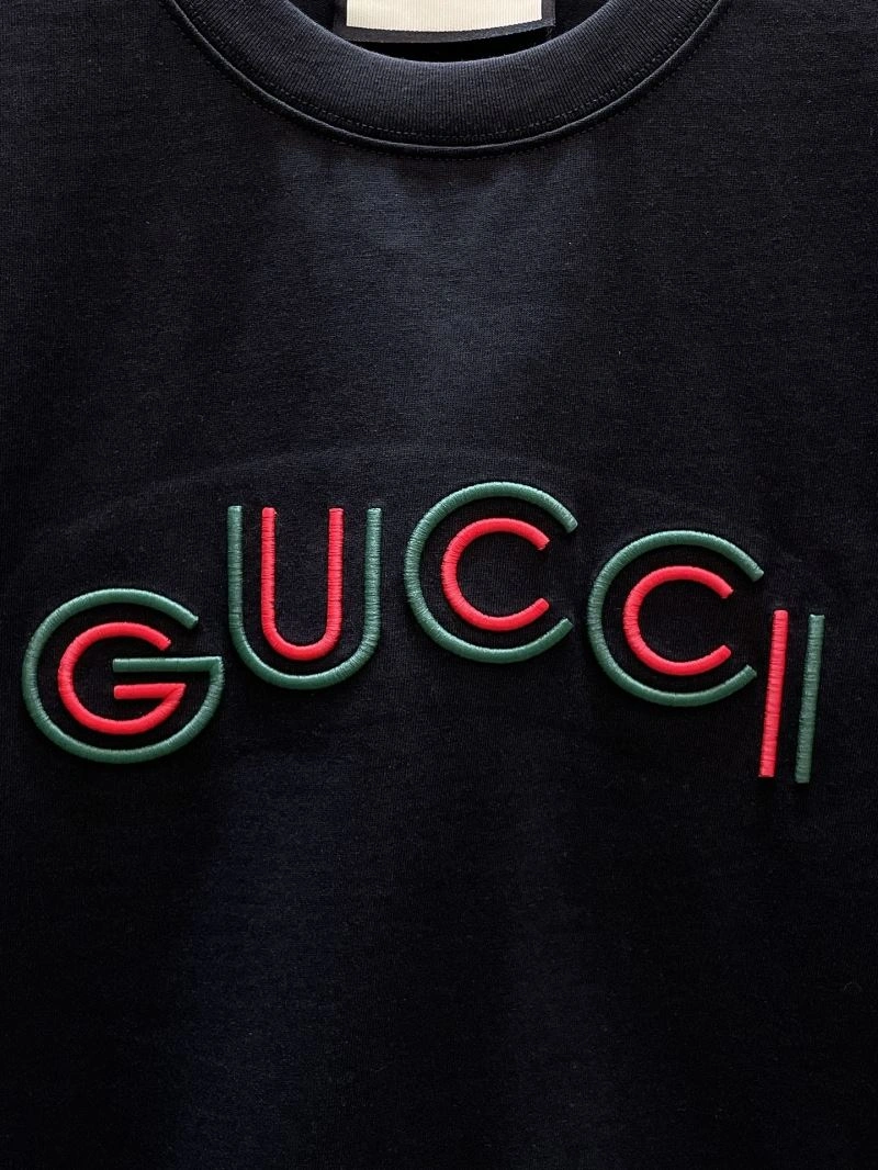 Gucci T-Shirts FashionForward 126668
