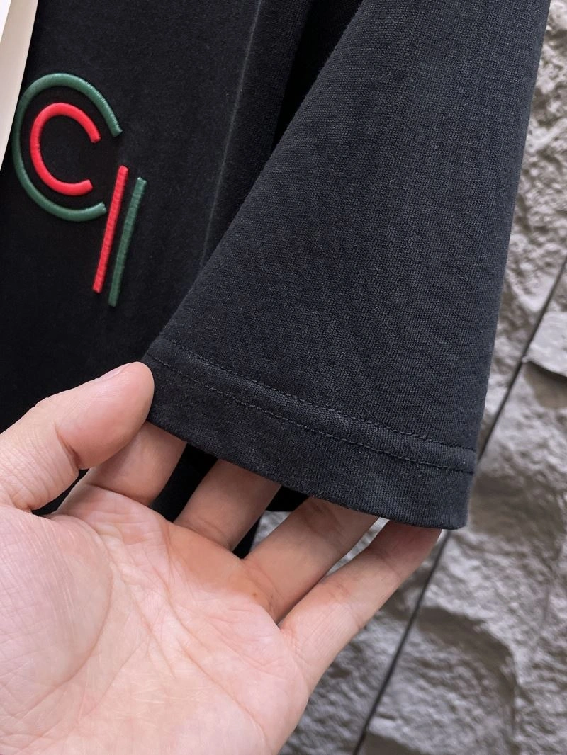 Gucci T-Shirts FashionForward 126668