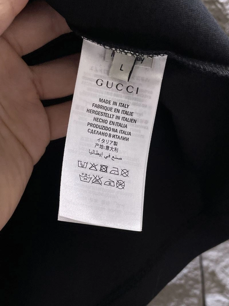 Gucci T-Shirts FashionForward 126668