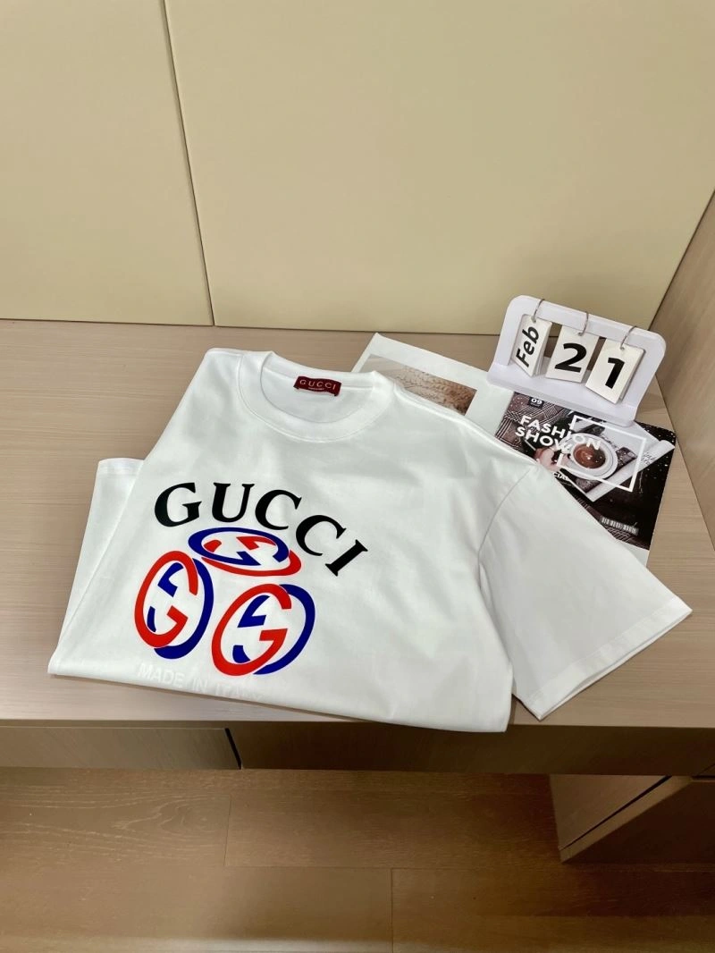 Gucci T-Shirts Premium 126686