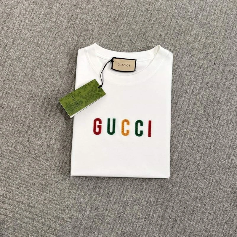 Gucci T-Shirts Modern 126672